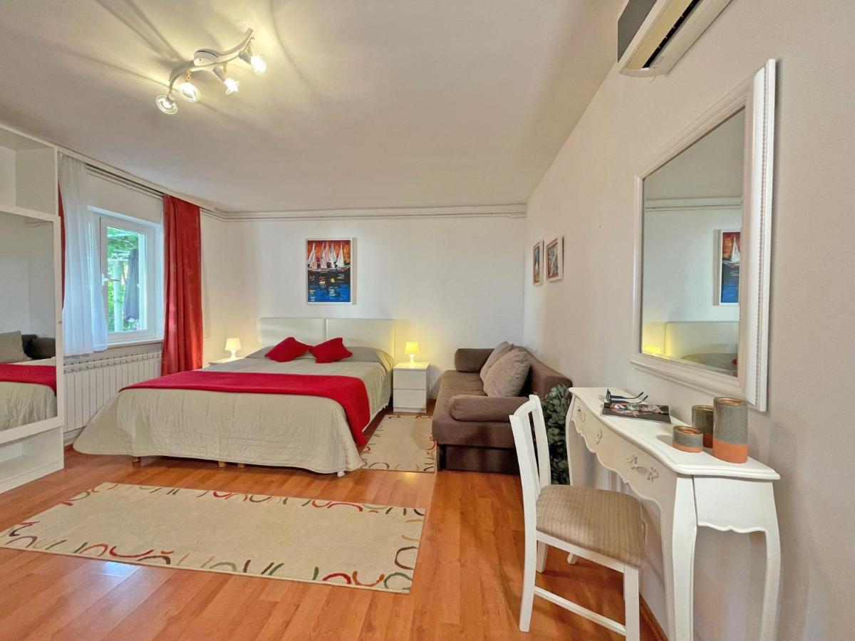Studio Apartments Andrijana Mlini Luaran gambar