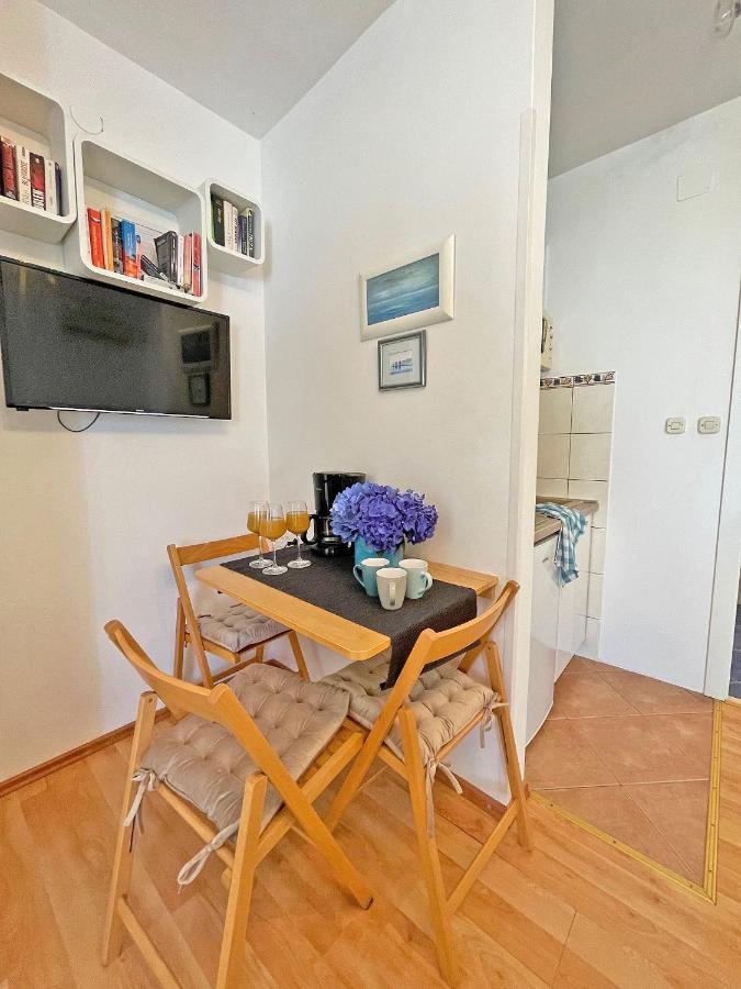 Studio Apartments Andrijana Mlini Luaran gambar