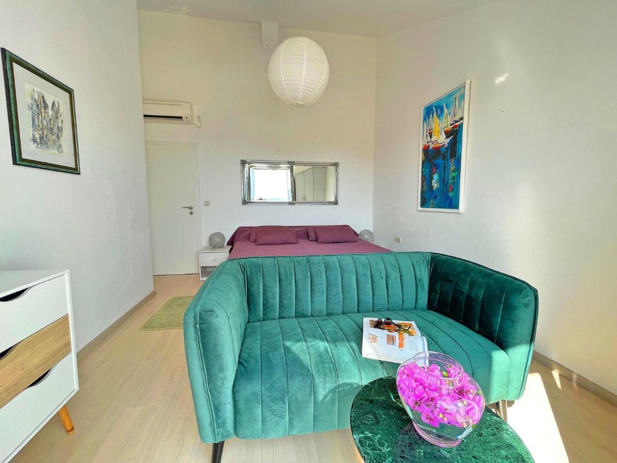 Studio Apartments Andrijana Mlini Luaran gambar