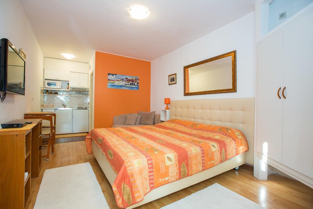 Studio Apartments Andrijana Mlini Bilik gambar